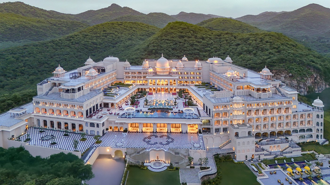 Fairmont Udaipur Commercial Kitchen Design